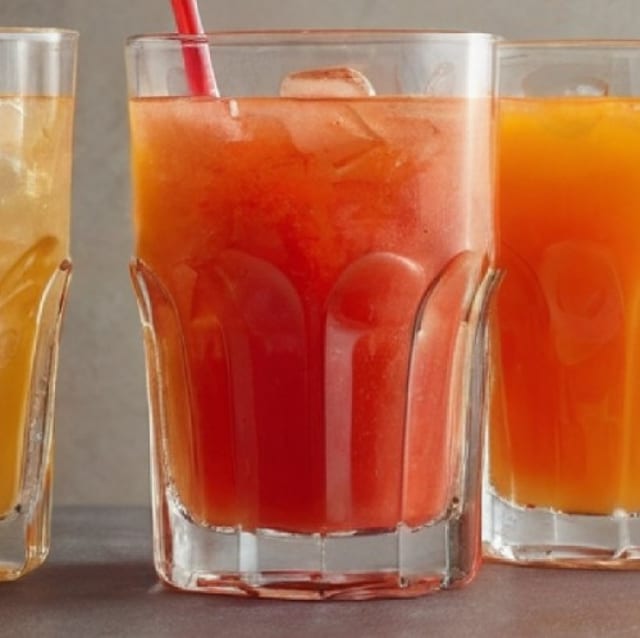 Freshly Squeezed Orange Apple Juice.