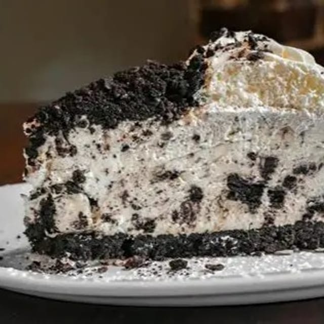 Oreo Mousse Cake.